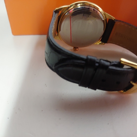 Hugo Max Ladies Watch - Picture 2 of 6